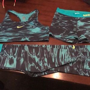 Blue dark blue  Nike work out three piece